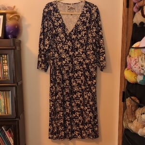 Sahalie Navy Floral Plus Size Dress